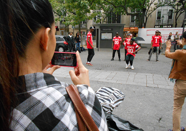 Faites la fête avec LaBoutiqueOfficielle.com et son équipe !