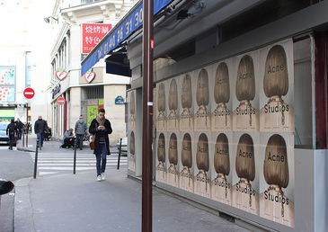 Acne défile à Beaubourg et dans Paris