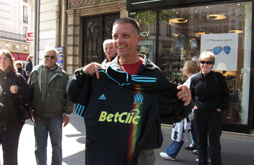 Adidas va Droit au But avec sa nouvelle campagne