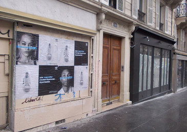 Adidas Superstar court en liberté dans Paris