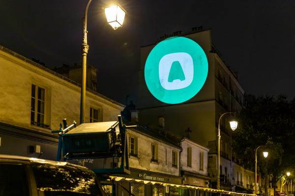 Téléphoner par voix IP par un dispositif longue portée…