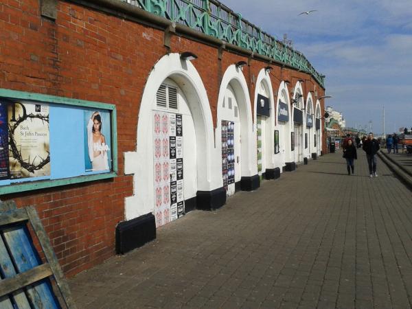 American Apparel s'universalise