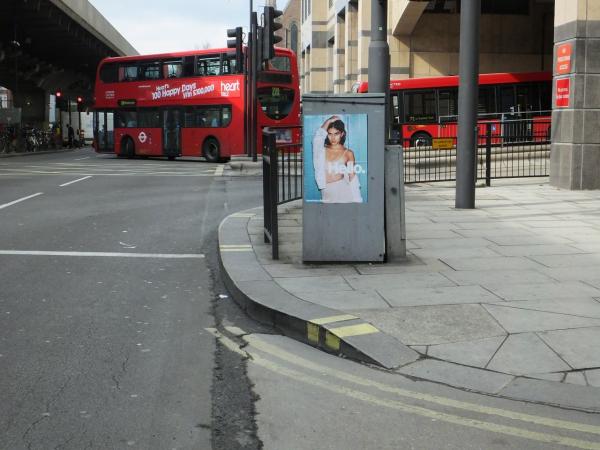 American Apparel s'universalise