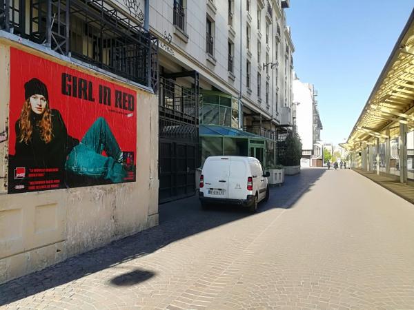 Girl in Red repeint la France