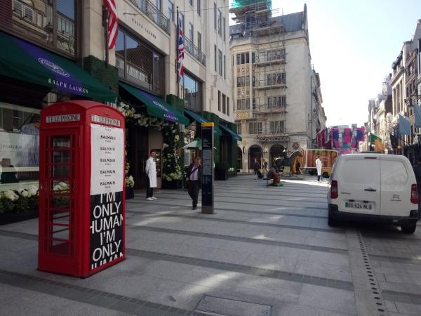Balmain supports (RED) by creating a festival for Fashion Week 2019