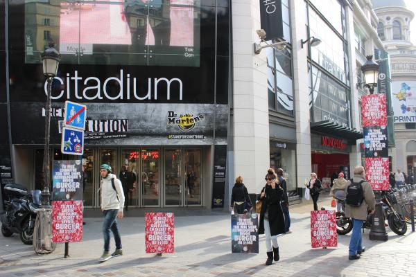 Envoie Burger au 31005 !