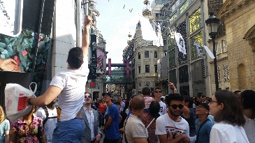 Celio vous fait dire : Je suis ton père