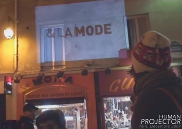 Ouvrez grand l'œil Place Saint Sulpice