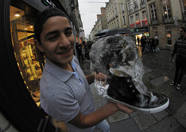 C'est un petit pas pour l'homme, mais un grand pas pour Converse