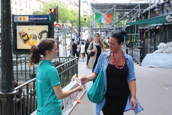 Deliveroo se fait livrer une campagne de Street Marketing