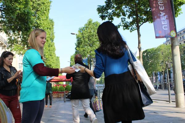 Deliveroo se fait livrer une campagne de Street Marketing