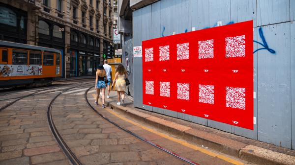 Diesel prend la vague du phygital