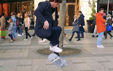 Dior fait vibrer les hommes avec son nouveau parfum