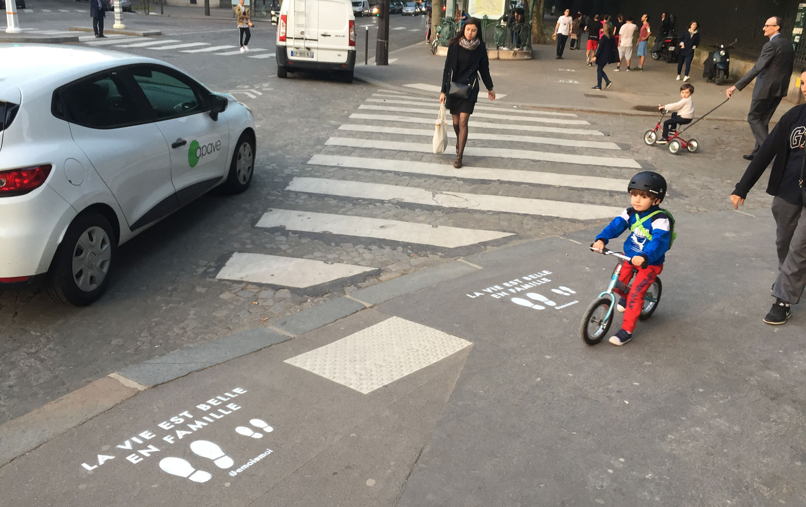 Sur la trace d'Émoi Émoi