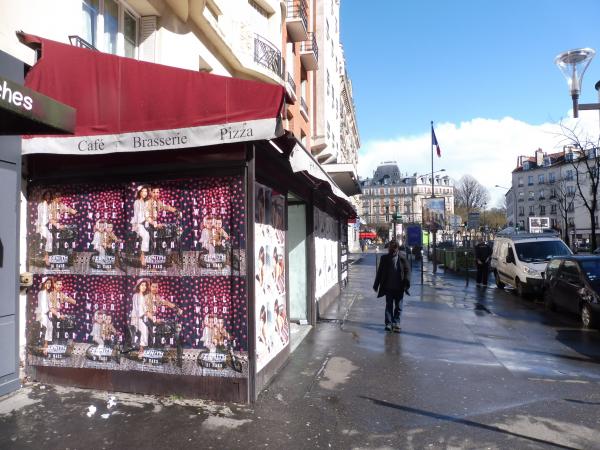 Surfez avec Evian à Baby Bay