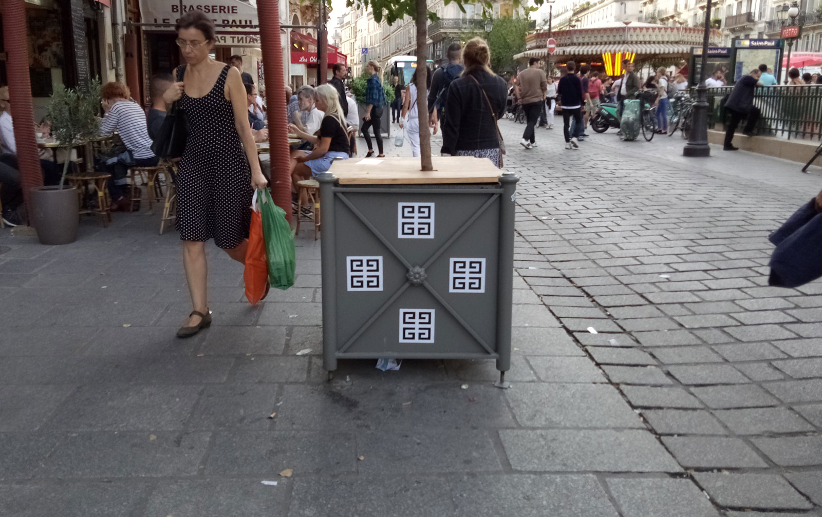 Paris sous couverture 4G