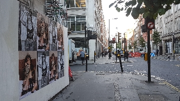 Camila Cabello pour Guess