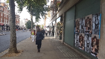 Camila Cabello pour Guess