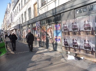 La mode masculine s’invite au cœur des quartiers trendy