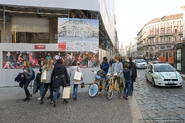Valentino s’inspire de l’univers du sport avec ses pop-up stores VLTN