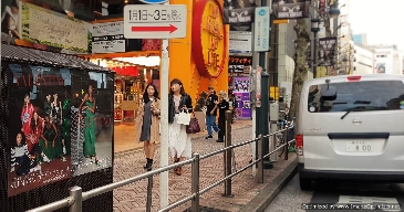 Valentino s’inspire de l’univers du sport avec ses pop-up stores VLTN