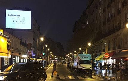 Une projection qui hydrate Paris