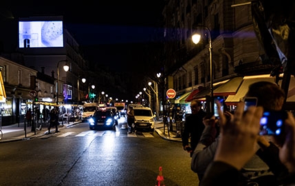 Une projection qui hydrate Paris