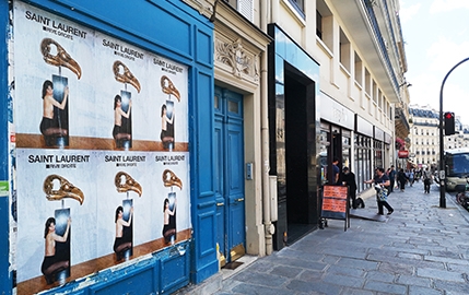 Saint Laurent Rive Droite lance son nouveau concept store rue Saint-Honoré