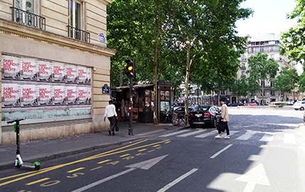 Saint Laurent Rive Droite lance son nouveau concept store rue Saint-Honoré