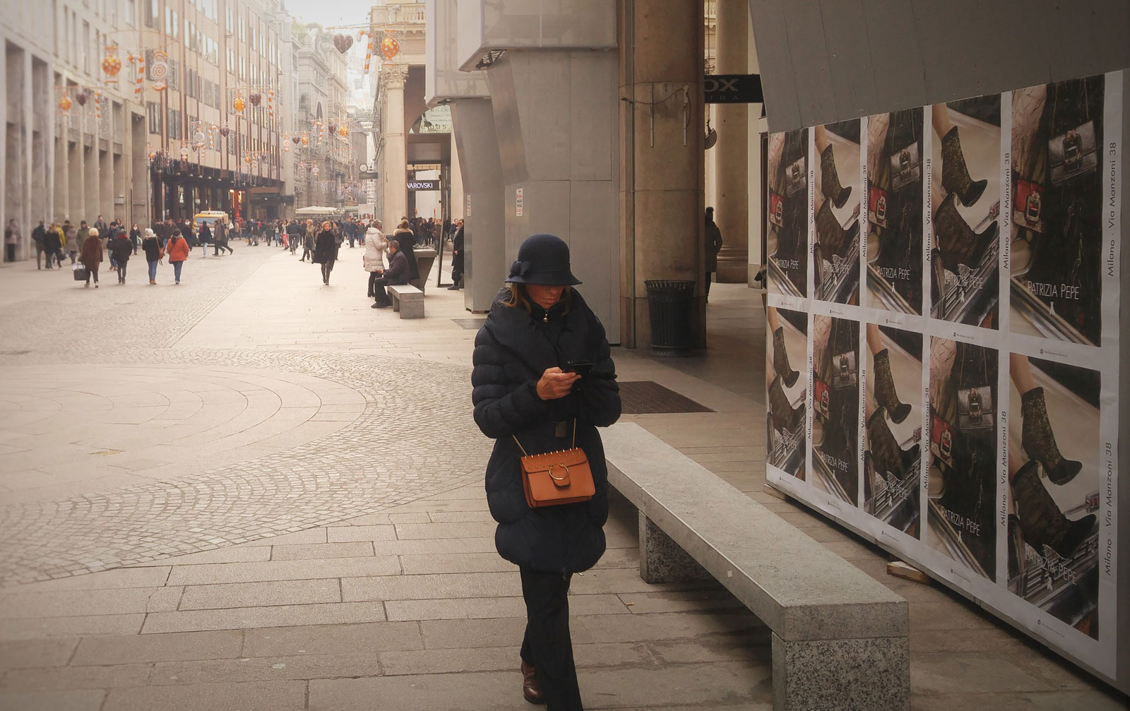 Une campagne pétillante et piquante pour Patrizia Pepe