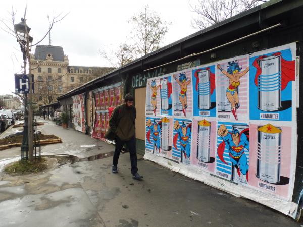 Les pouvoirs de Superman & Wonder Woman s'emparent de Jean-Paul Gaultier