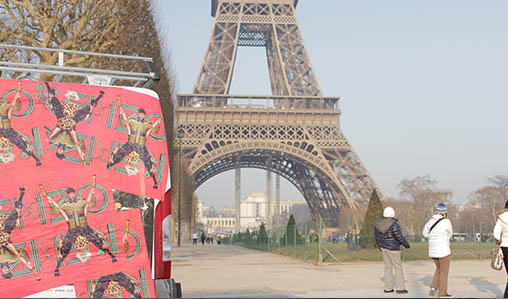 La jungle Kenzo, Paris comme terrain de jeu