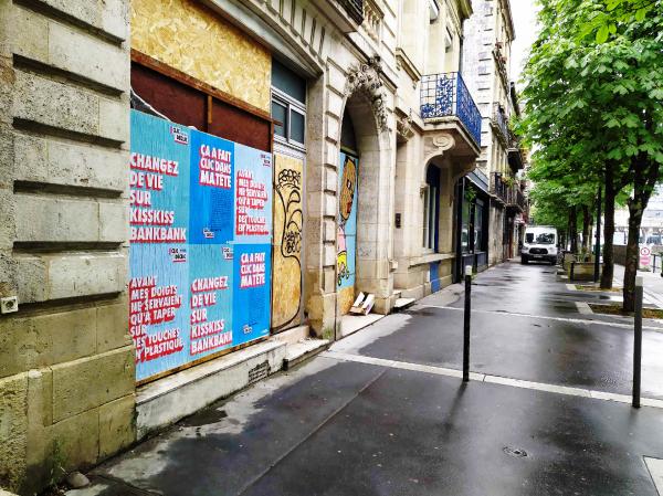 Like a genius, let KissKissBank change your life!