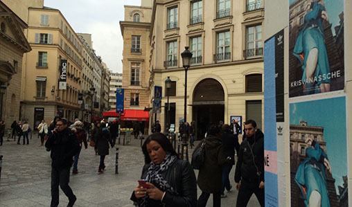 Kris Van Assche s’expose à Paris