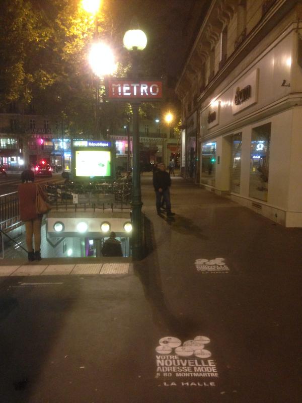 La Halle marque le bd Montmartre de son empreinte