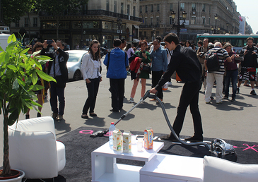 Un aspirateur à public