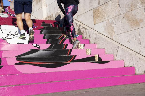 Chausser les plus grandes stars et habiller les plus beaux monuments