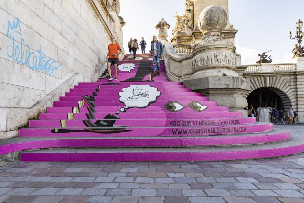 Chausser les plus grandes stars et habiller les plus beaux monuments