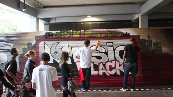 Music is back avec M6 Music Black !