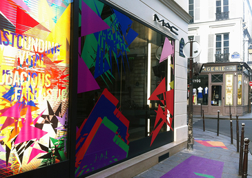 Mix the colors of your life with MAC!