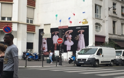 Jacquemus investi le Marais pour déclarer sa flamme à Marseille !!