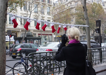 Marks & Spencer célèbrent les fêtes dans les rues de Paris