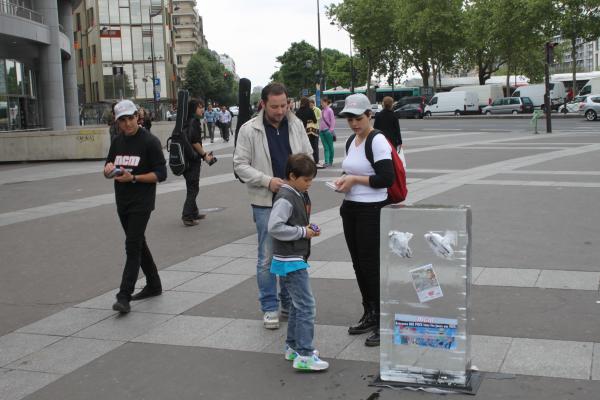 Le manga préféré des français en taille réelle dans Paris !