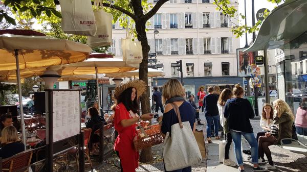 Naturalia invite les passants à sauter en l’air