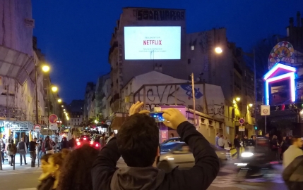Les héros de La Casa de Papel s'emparent des murs de Paris