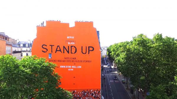 Trois grandes fresques murales format XXL exposées en plein cœur de Paris