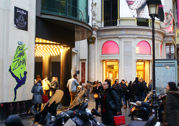 Une fresque Zlatanesque envahit la capitale avec Nike !