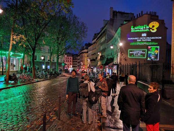 Ghost hunting with the #LuigiParisHalloween