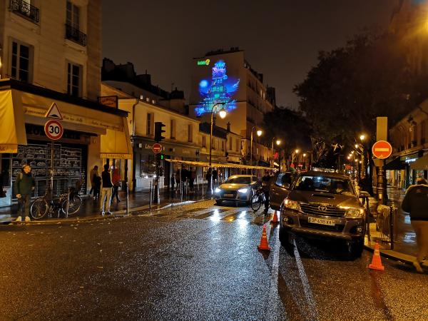 Ghost hunting with the #LuigiParisHalloween