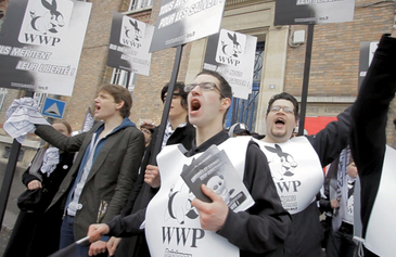 Marcher pour la sauvegarde des Pokémons